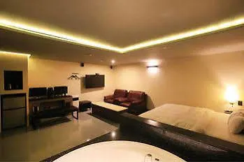 Tara Hotel Soul 4*,