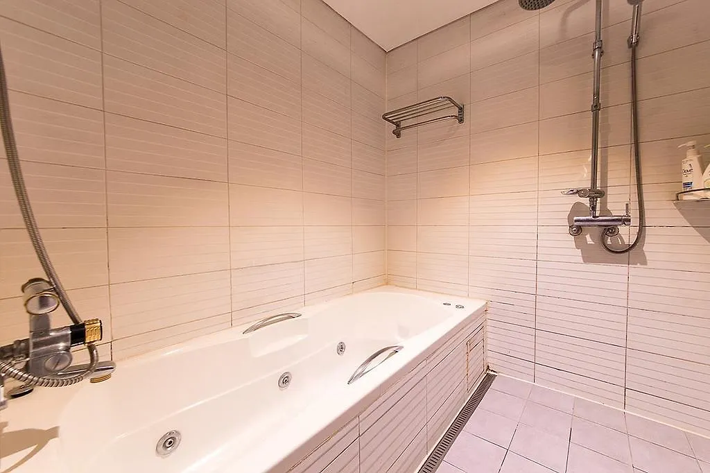 Tara Hotel Seoul