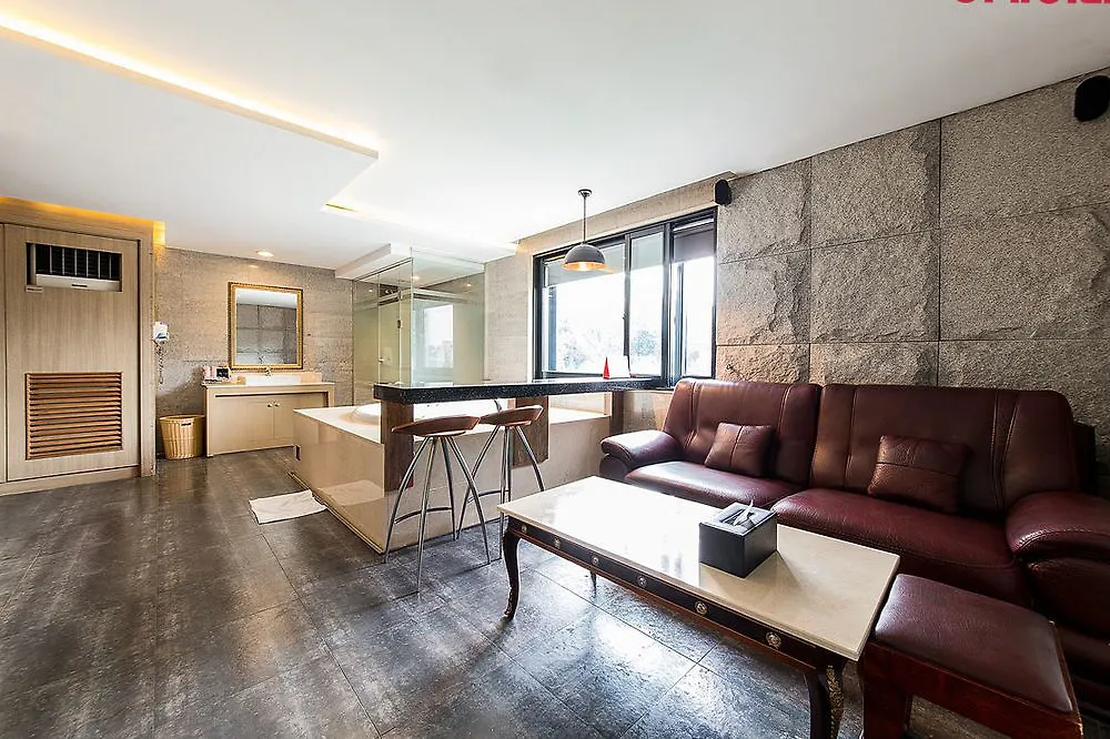 Tara Hotel Seoul