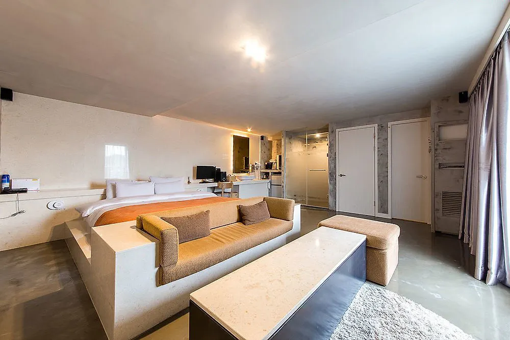 Tara Hotel Seoul